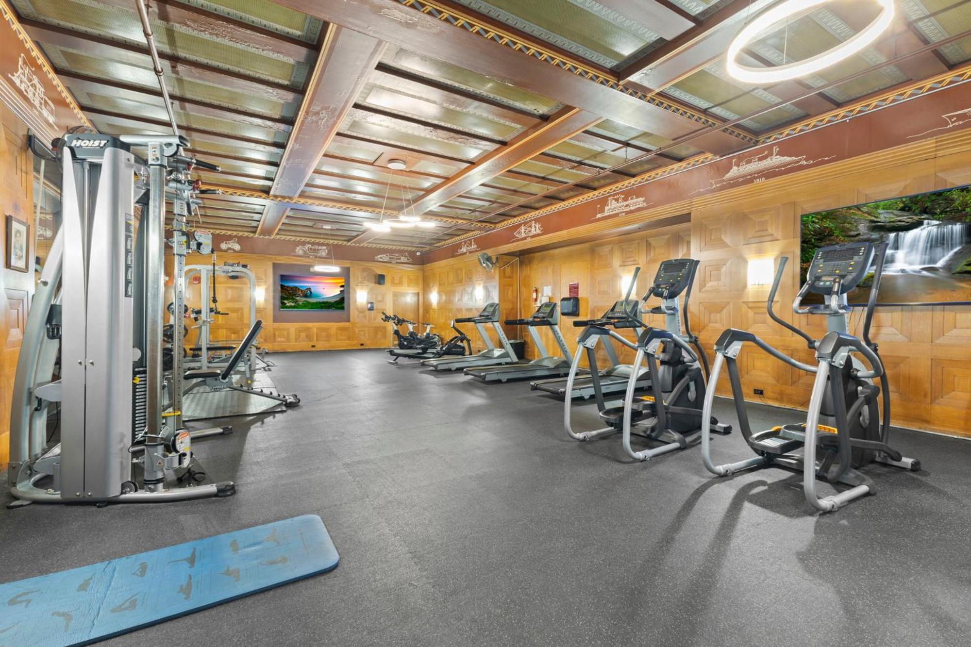 Indy Loft - Monument Circle - Sleeps 7 - Convention Walkable Apartment Индианаполис Екстериор снимка